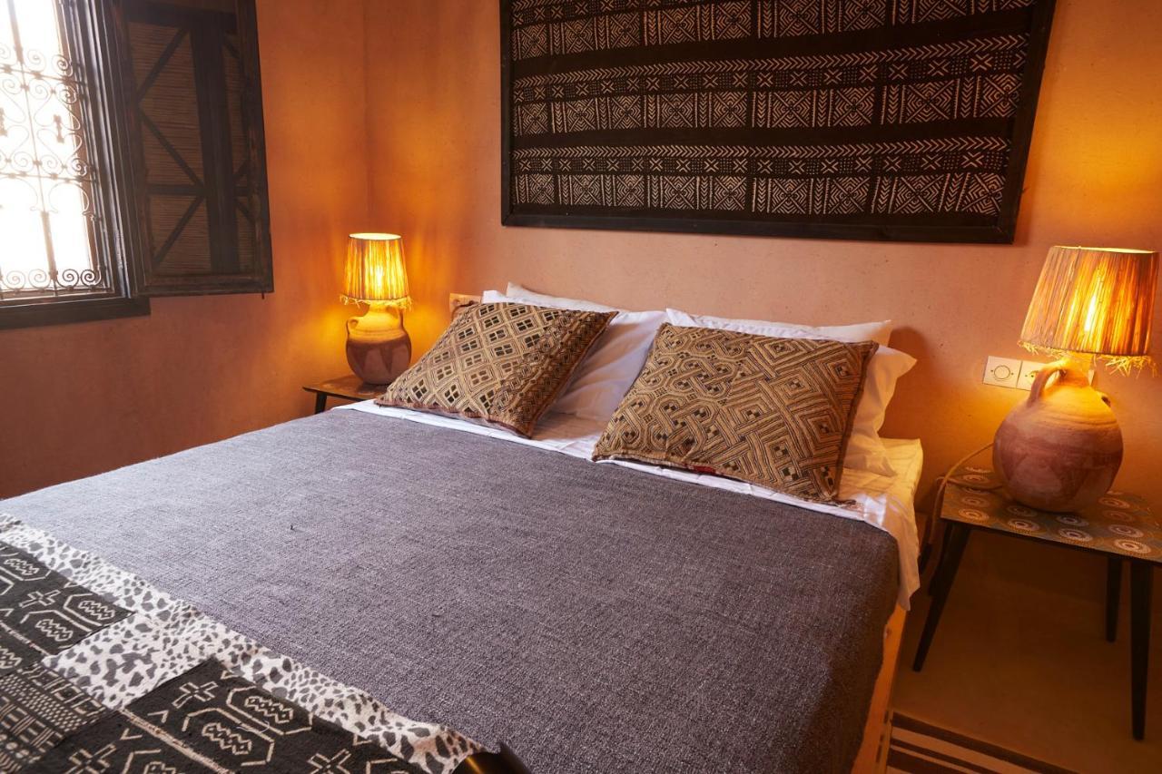 Kasbah Flilou Hotel Ait Ougliff Exterior photo